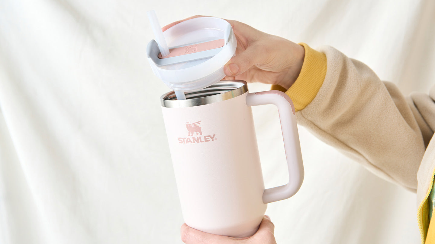 FOSFUKEER Stanley Cup-accessoireset, bevat 6 lekvrije siliconen doppen, 2 stuks rietjes, 1 siliconen hoes voor Stanley Cup 1,2 l en 850 ml bekers, cups niet inbegrepen (antiek roze FOSFUKEER Stanley Cup-accessoireset, bevat 6 lekvrije siliconen doppen, 2 stuks rietjes, 1 siliconen hoes voor Stanley Cup 1,2 l en 850 ml bekers, cups niet inbegrepen (antiek roze