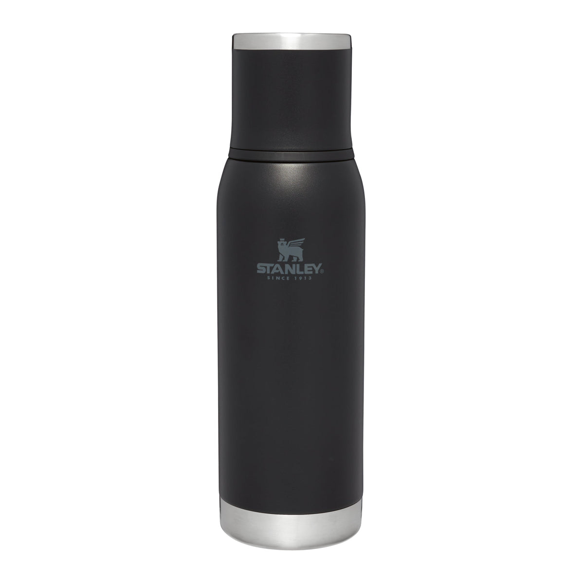 http://eu.stanley1913.com/cdn/shop/products/TheAdventureTo-GoBottle1.0L-1.1QT-Black-FrontView_1200x1200.jpg?v=1704402974