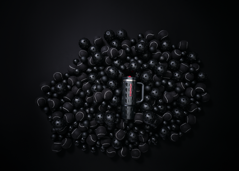 Stanley 1913 Quencher® ProTour Flip Straw Tumbler 0.89L in Black Lovely