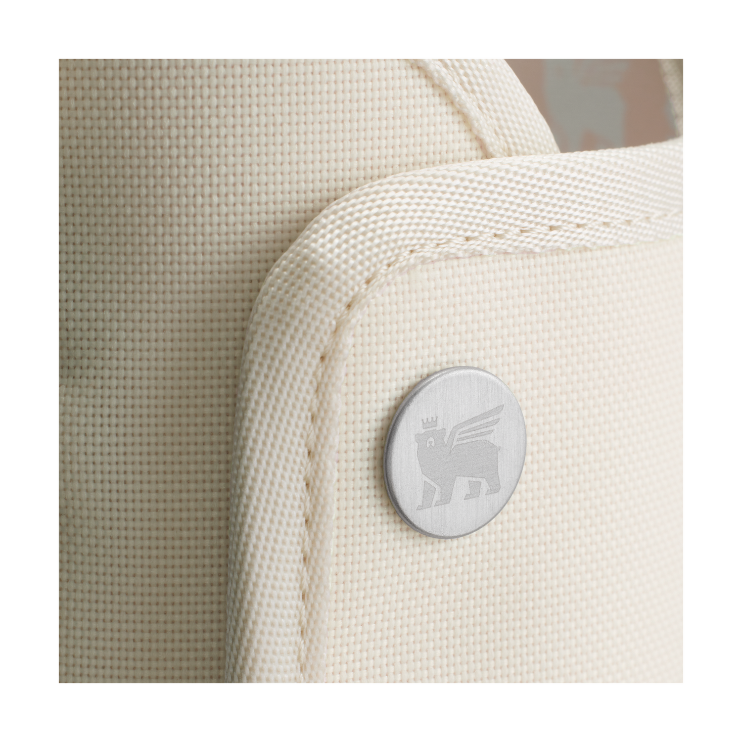 Stanley 1913 All Day Quencher Carry-All 1.18L MARKETPLACE ONLY workaround in Cream | View 2