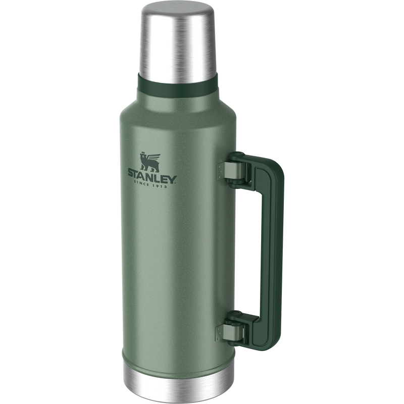 Stanley 1913 Classic Legendary Bottle 1.9L in Hammertone Green