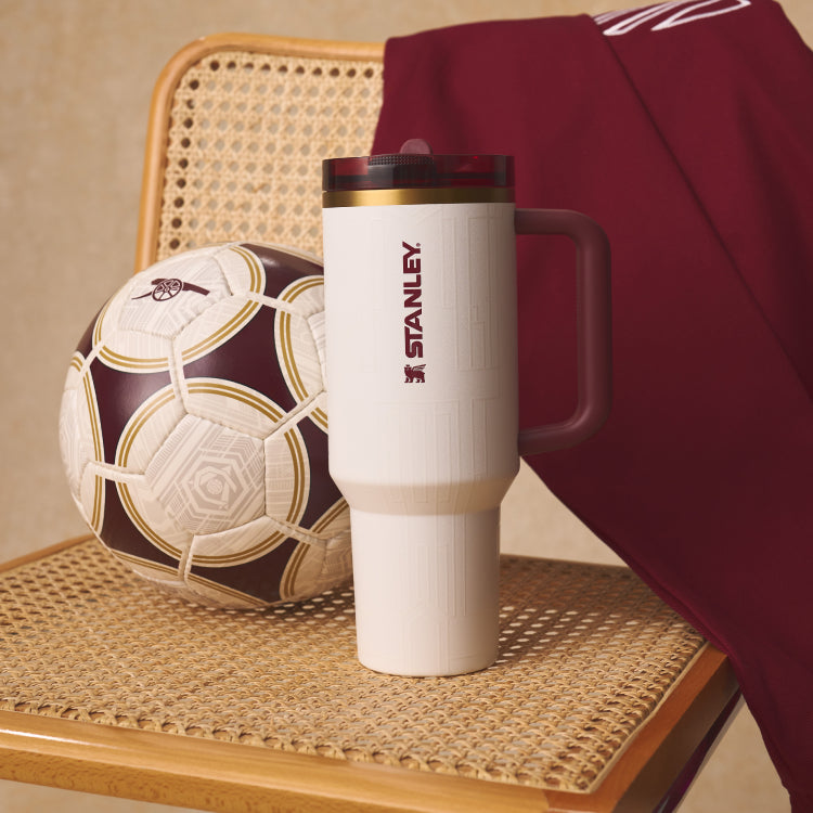 Stanley 1913 Stanley 1913 x Arsenal Quencher® ProTour Flip Straw Tumbler 1.18L in Arsenal Homage | View 5