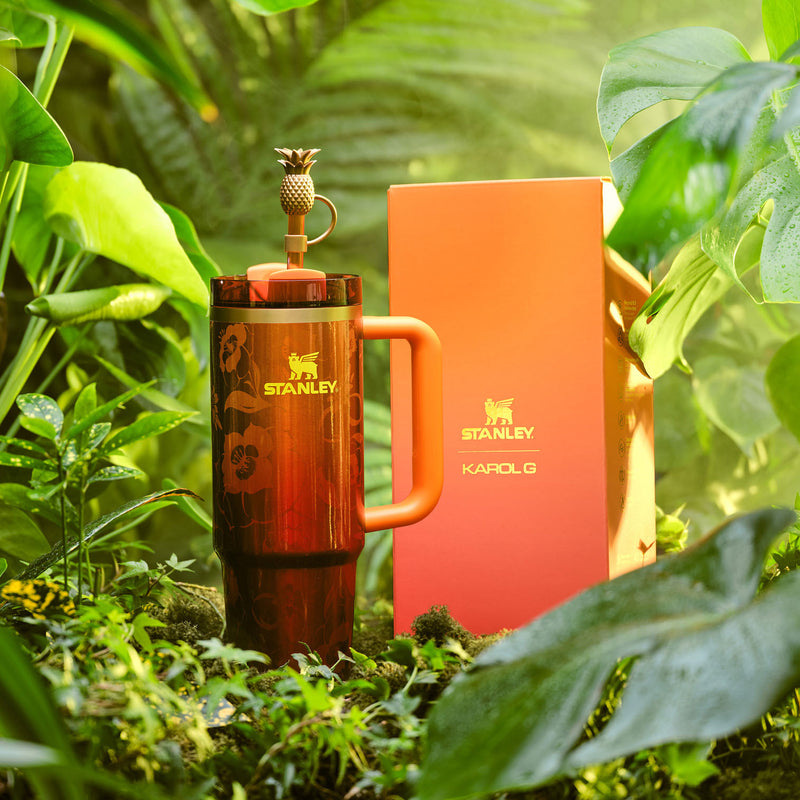 Stanley 1913 Stanley 1913 x Karol G Quencher® H2.0 FlowState™ Tumbler 0.89L in Karol G Flor