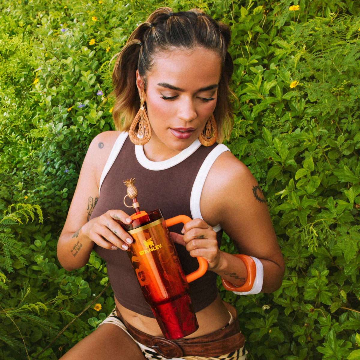 Stanley 1913 x Karol G Quencher® H2.0 Flowstate™ Tumbler