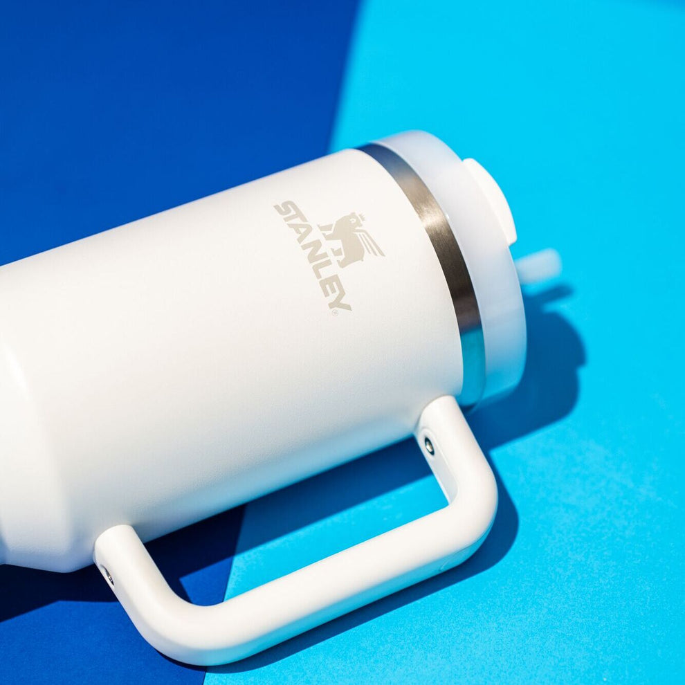 Stanley 1913 Quencher® H2.0 FlowState™ Tumbler 1.18L in Frost