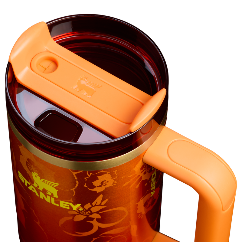 Stanley 1913 Stanley 1913 x Karol G Quencher® H2.0 FlowState™ Tumbler 0.89L in Karol G Flor | Coperchio Dettagliato Visualizza