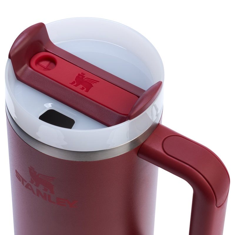 Stanley 1913 Quencher® H2.0 FlowState™ Tumbler 0.89L in Cranberry | Deckel Detailliert Anzeigen