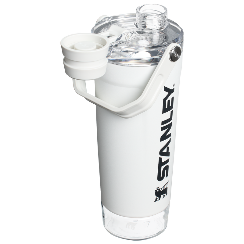 Stanley 1913 Vitalize™ Shaker Bottle 0.59L in Chalk | Zurück Anzeigen