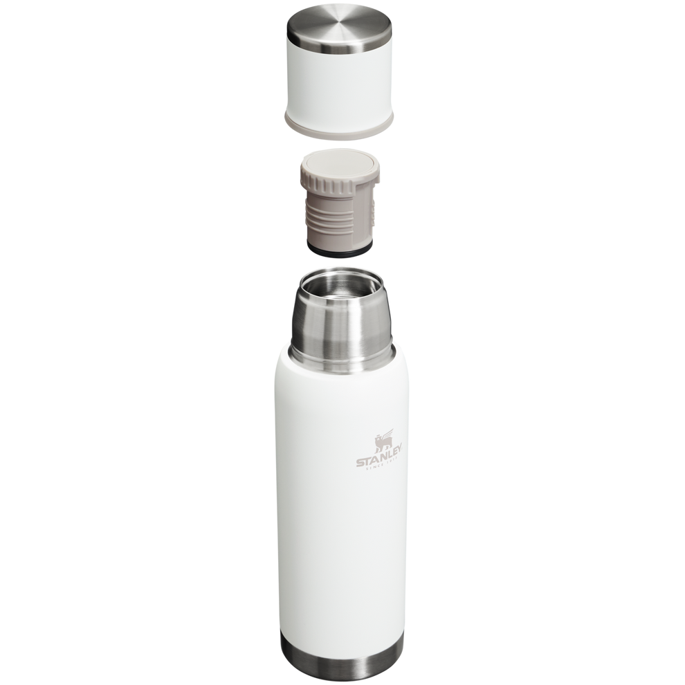 Stanley 1913 Adventure To-Go Bottle 1L in Frost