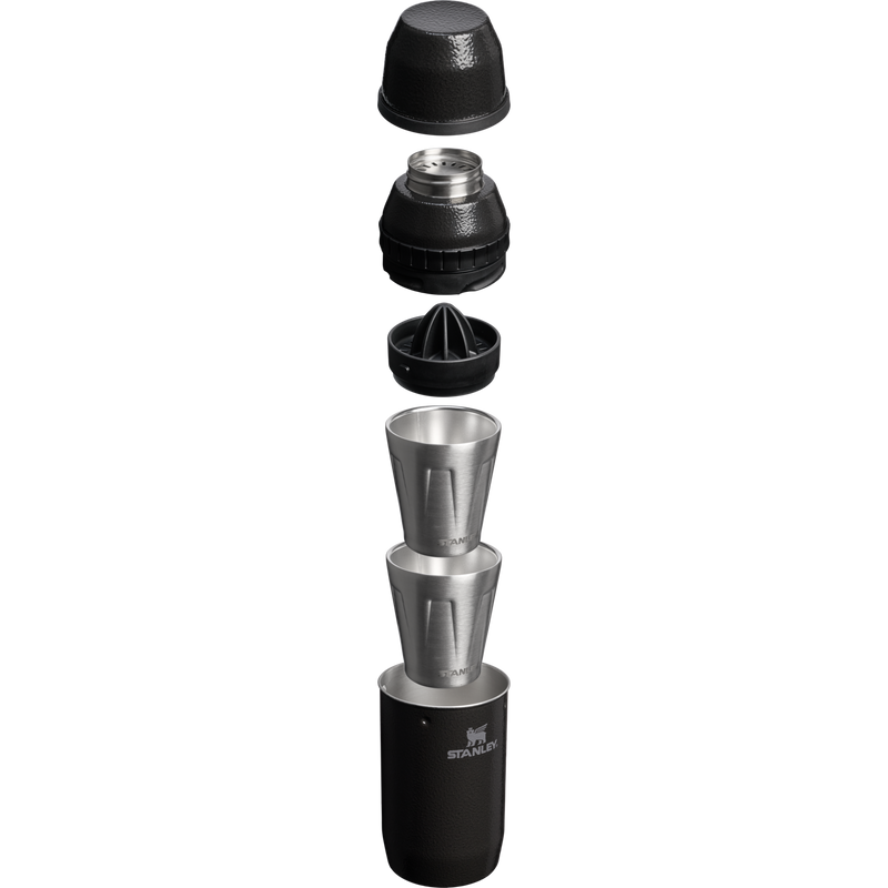Stanley 1913 Adventure Happy Hour Cocktail Shaker Set in Hammertone Black | Sezione trasversale Visualizza