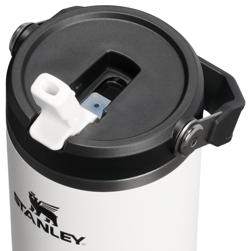Stanley 1913 Stanley 1913 x Juventus IceFlow™ Flip Straw 2.0 Tumbler 0.89L in Coded | Coperchio Dettagliato Visualizza