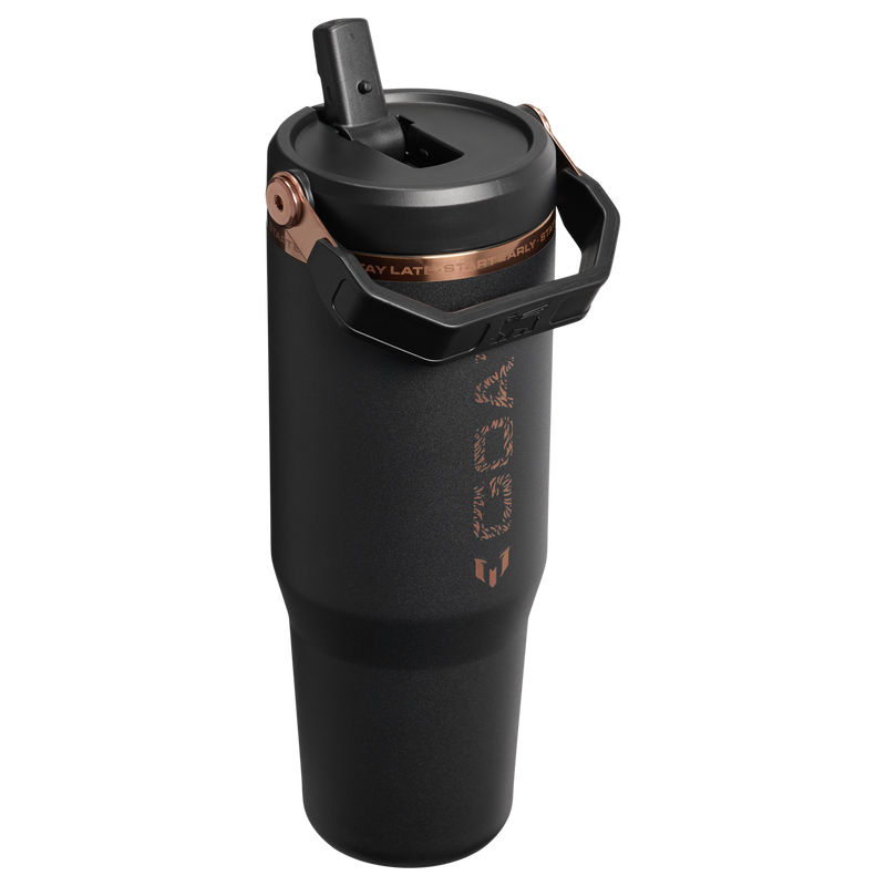 Stanley 1913 Messi x Stanley 1913 IceFlow™ Flip Straw 2.0 Tumbler 0.89L in Messi GOAT Black | indietro Visualizza