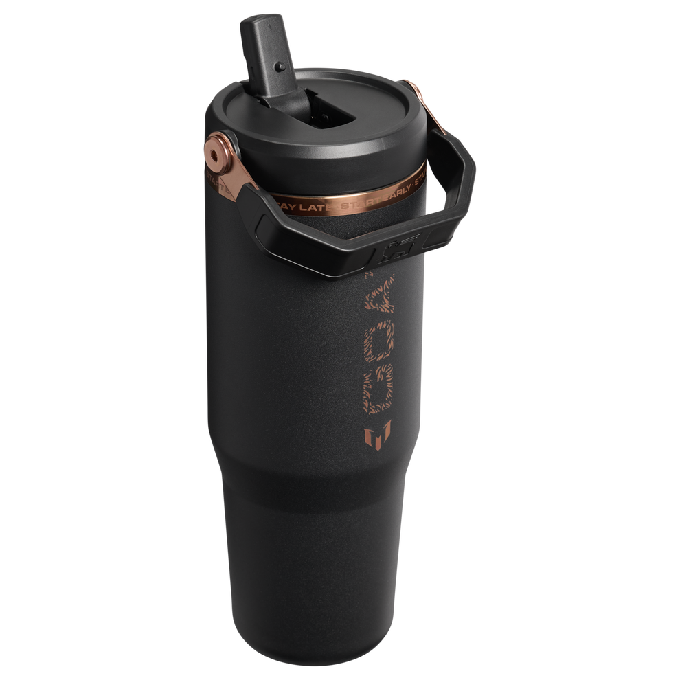 Stanley 1913 Messi x Stanley 1913 IceFlow™ Flip Straw 2.0 Tumbler 0.89L in Messi GOAT Black