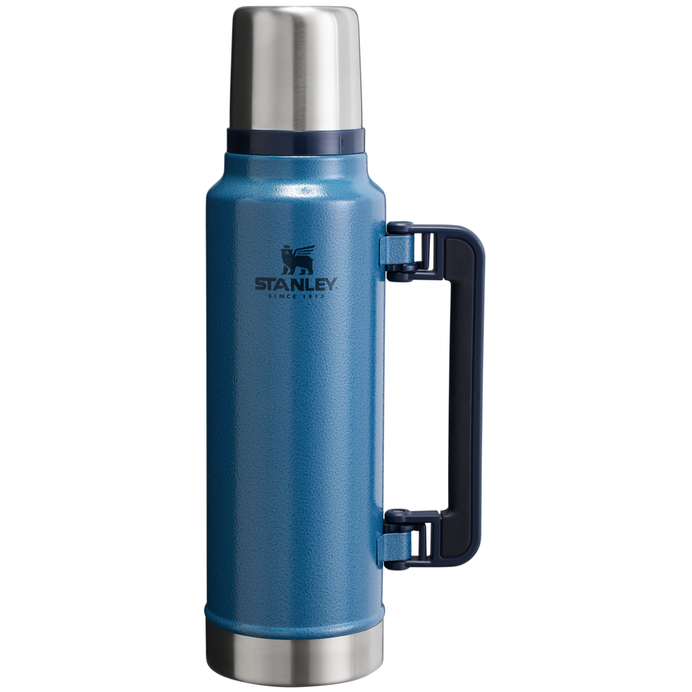 Stanley 1913 Classic Legendary Bottle in Hammertone Lake