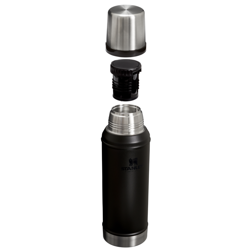 Stanley 1913 Classic Legendary Bottle 0.94L in Black 2.0 | Cross Section View
