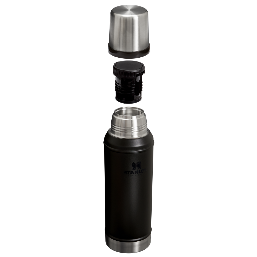 Stanley 1913 Classic Legendary Bottle 0.94L in Black 2.0