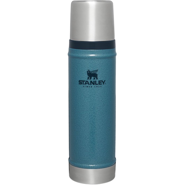 Stanley 1913 Classic Legendary Bottle 0.59L in Hammertone Lake | Front View