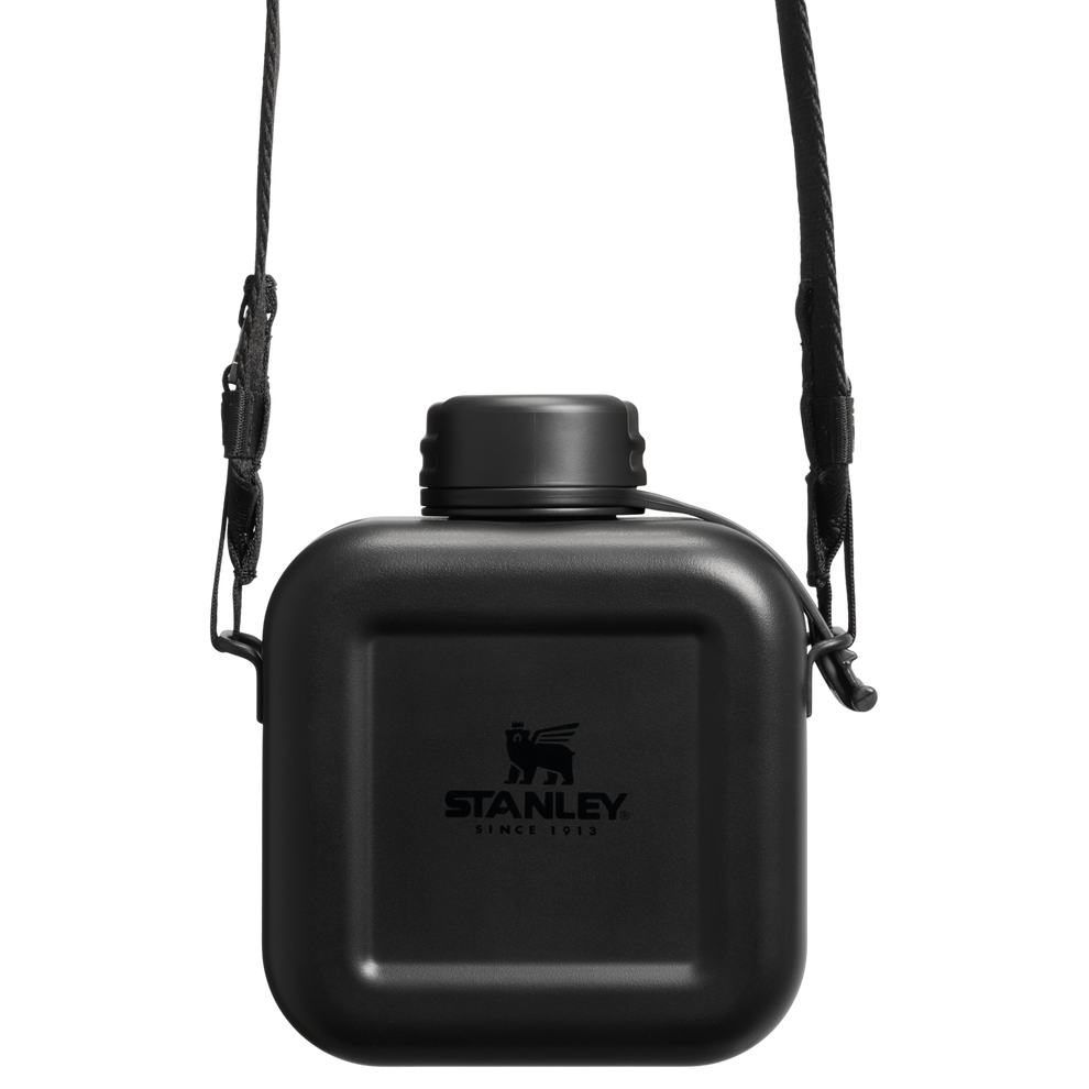 Stanley 1913 The Next X Nature Canteen 0.74L in Black 2.0