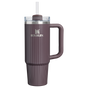 Próbka koloru dla Stanley 1913 Quencher® H2.0 FlowState™ Tumbler 0.89L w Fig Pinstripe | Przód Zobacz