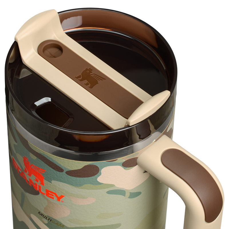 Stanley 1913 The Post Malone & Stanley Quencher® H2.0 FlowState™ Tumbler 1.18L in Post Malone MultiCam® | Lid Detailed View