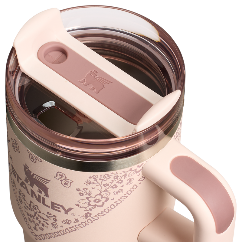 Stanley 1913 Quencher® H2.0 FlowState™ Tumbler 0.59L in Conch Floral | Deckel Detailliert Anzeigen