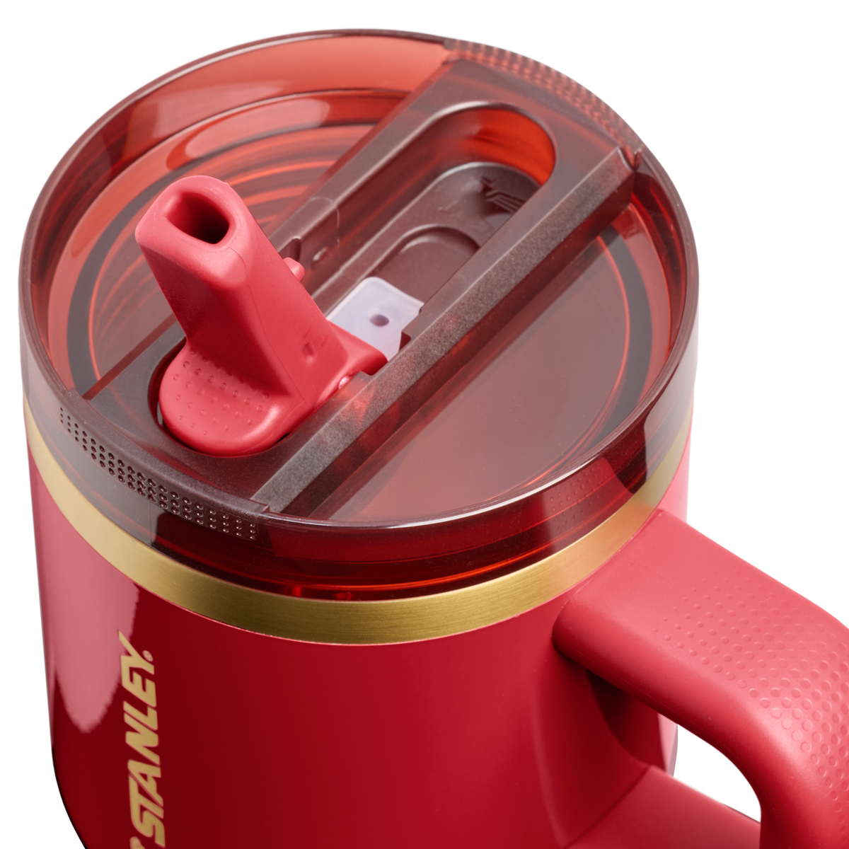 Stanley 1913 Quencher® ProTour Flip Straw Tumbler 0.59L in Holly Berry Gloss | Lid Detailed View