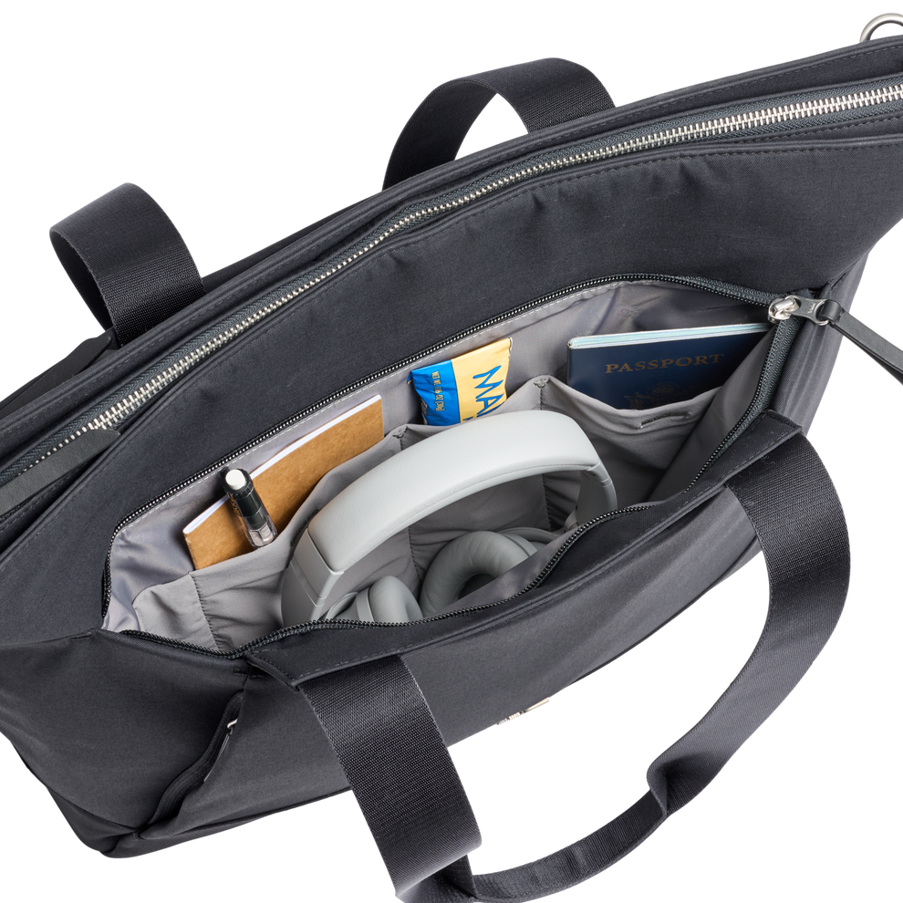 Stanley 1913 Standby Tote 20.6L in Black