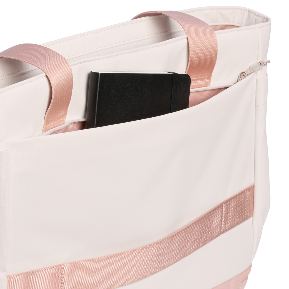 Stanley 1913 Vitalize™ Macro Method Tote 26.1L in Rose Quartz