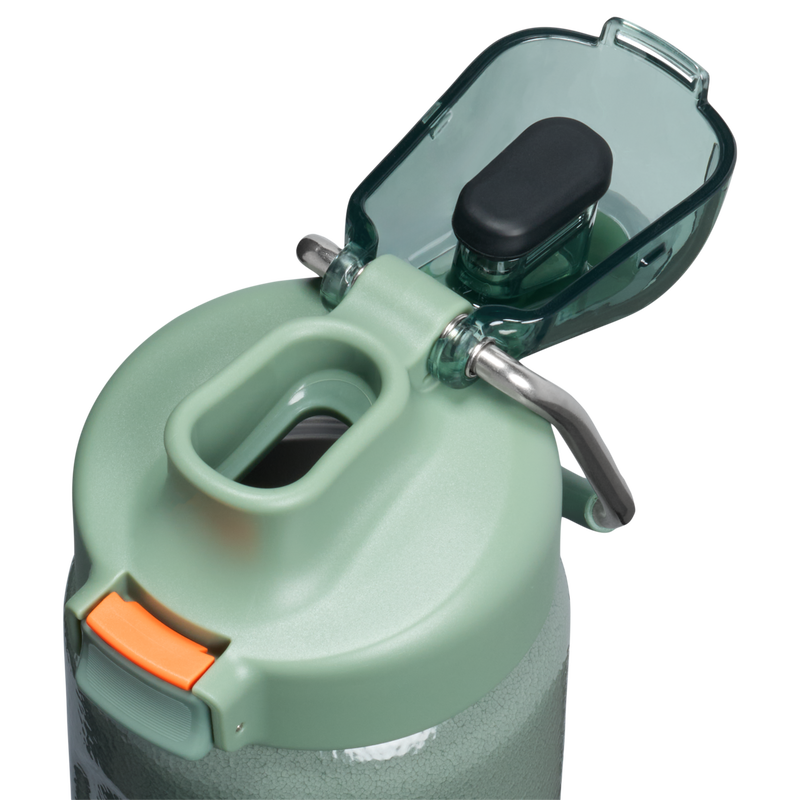 Stanley 1913 Classic Wellspring Bottle 0.47L in Hammertone Green | Lid Detailed View