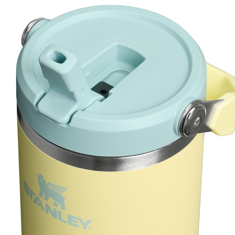 Stanley 1913 Classic IceFlow Flip Straw Tumbler 0.89L in Pomelo