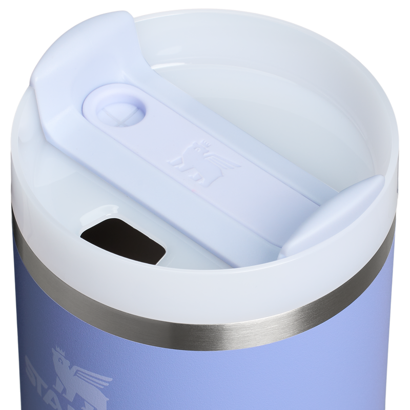 Stanley 1913 Quencher® H2.O Flowstate™ Tumbler 0.59L in Hydrangea | Lid Detailed View