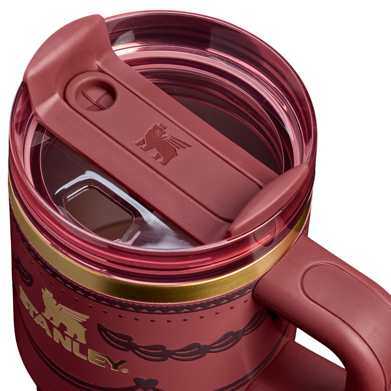 Stanley 1913 Quencher® H2.0 FlowState™ Tumbler 0.59L in Red Velvet Cake | Lid Detailed View